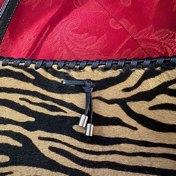 Ann Taylor Animal Print Small Bag Good Condition - Picture 3 of 8